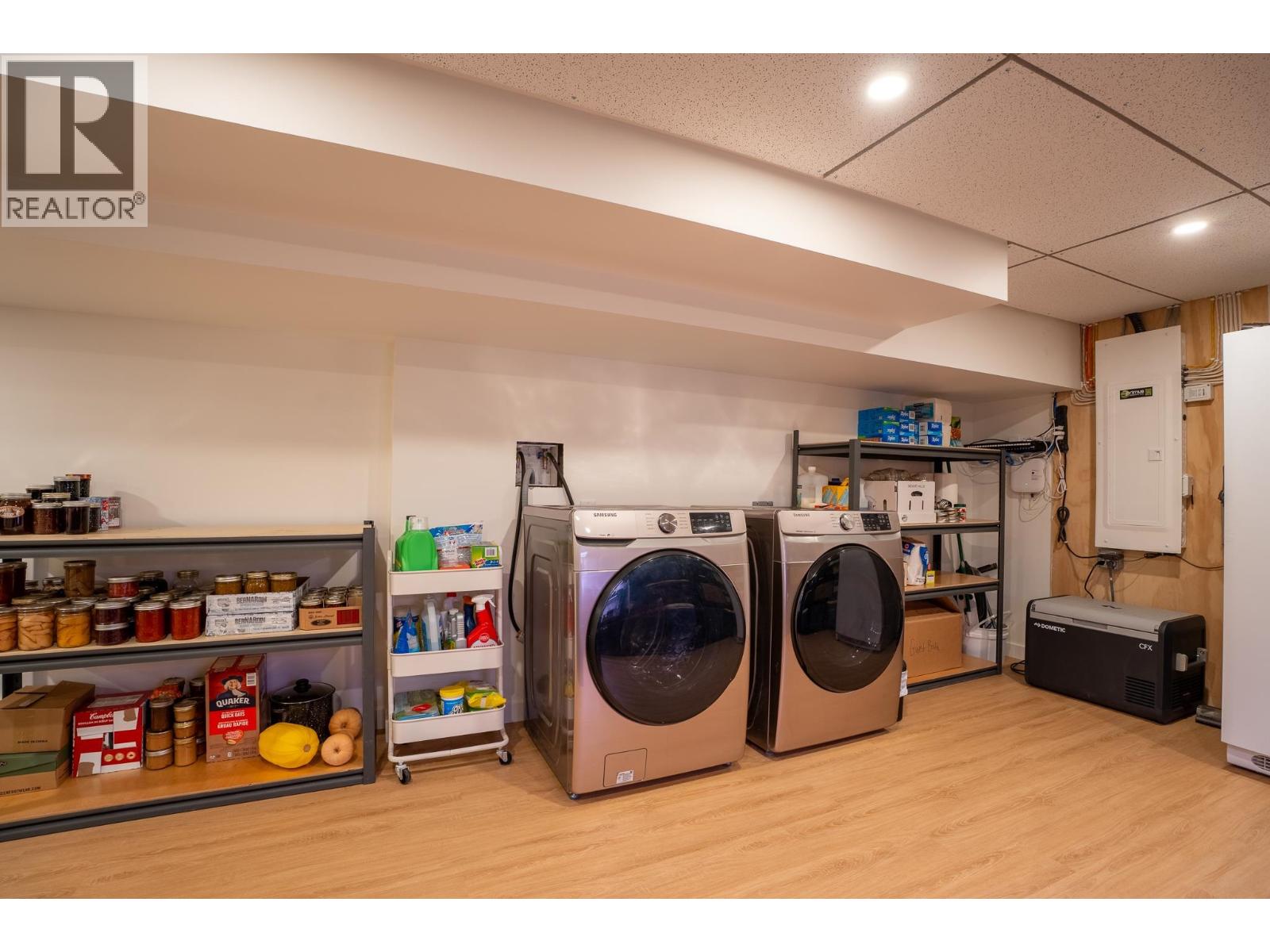 1282 FOREMAN ROAD - 29