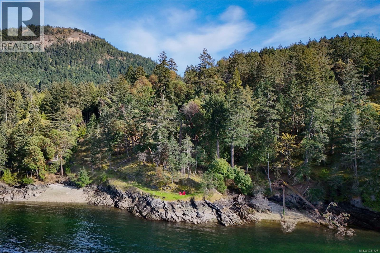 138 Narrows West Road, Salt Spring