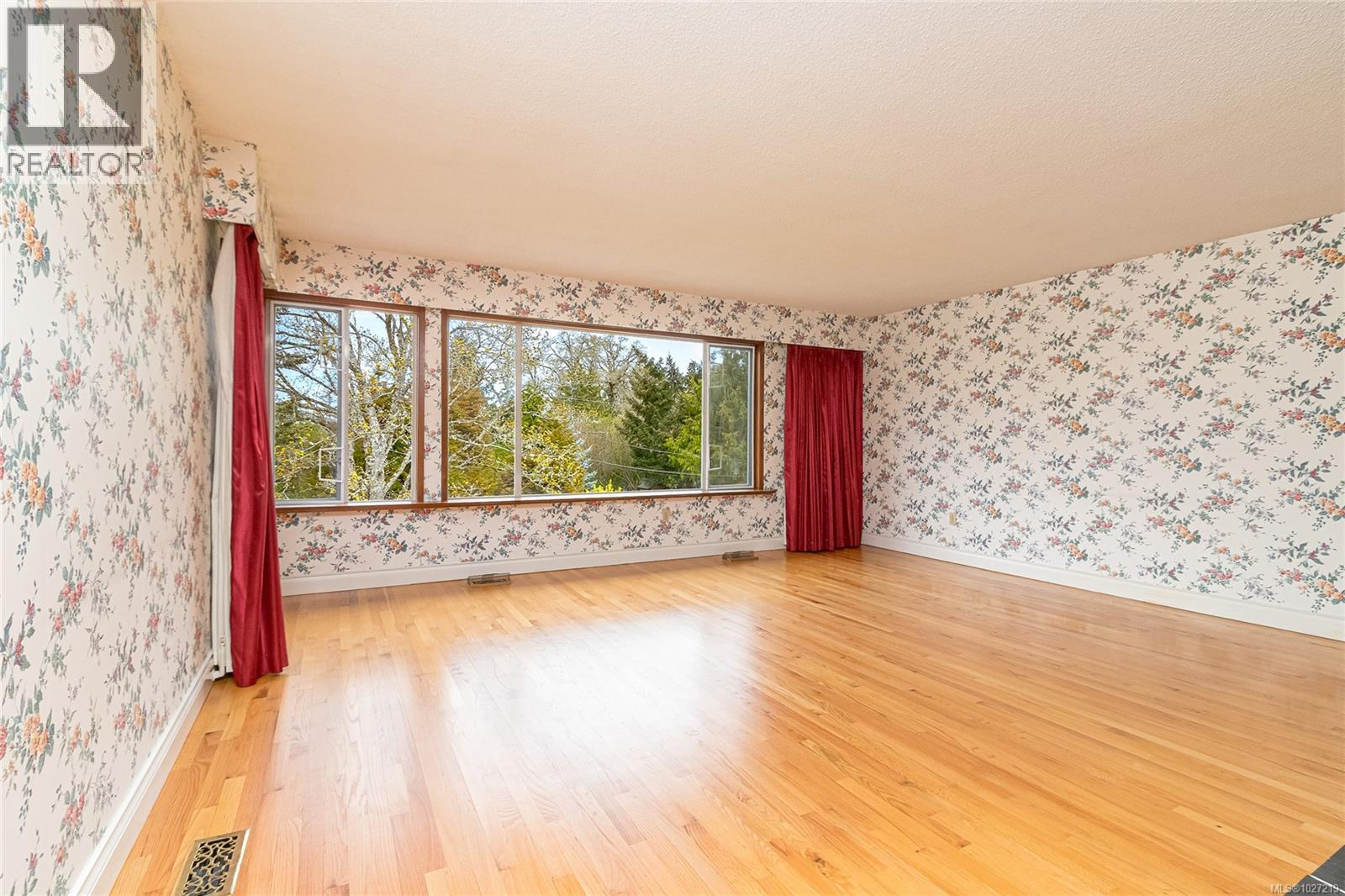 9723 ARDMORE DR - 11