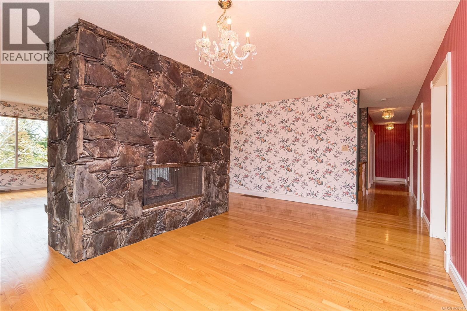 9723 ARDMORE DR - 13