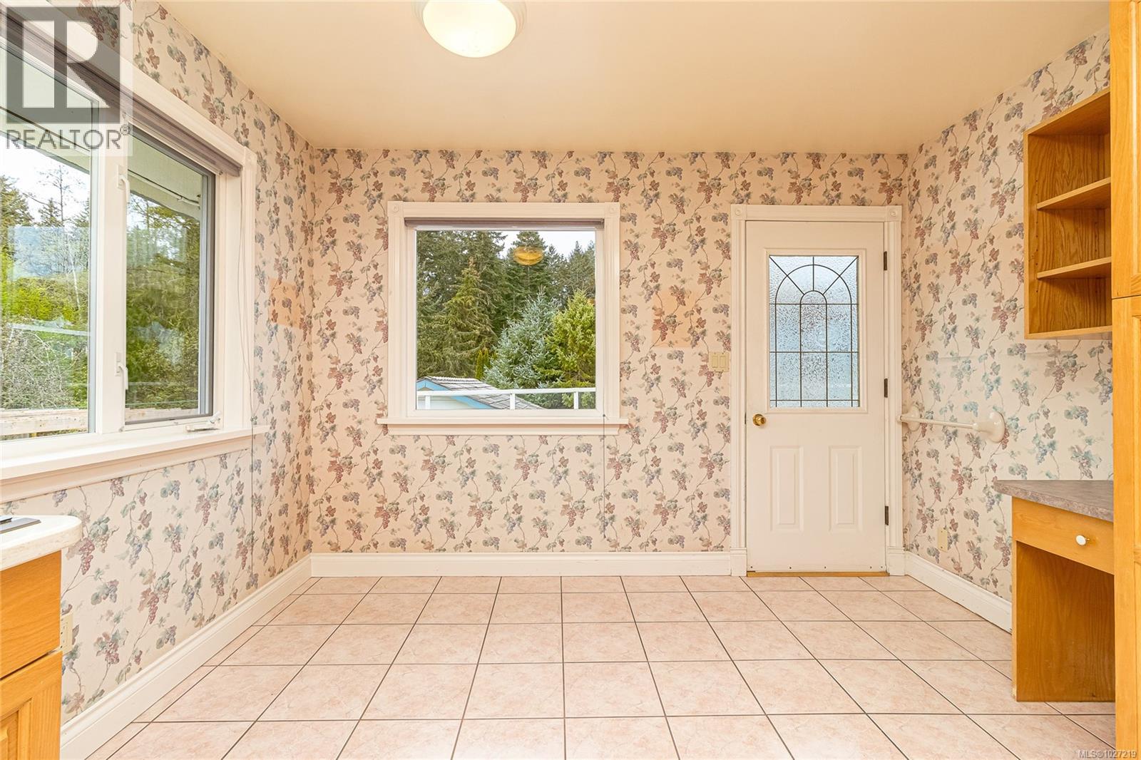 9723 ARDMORE DR - 18