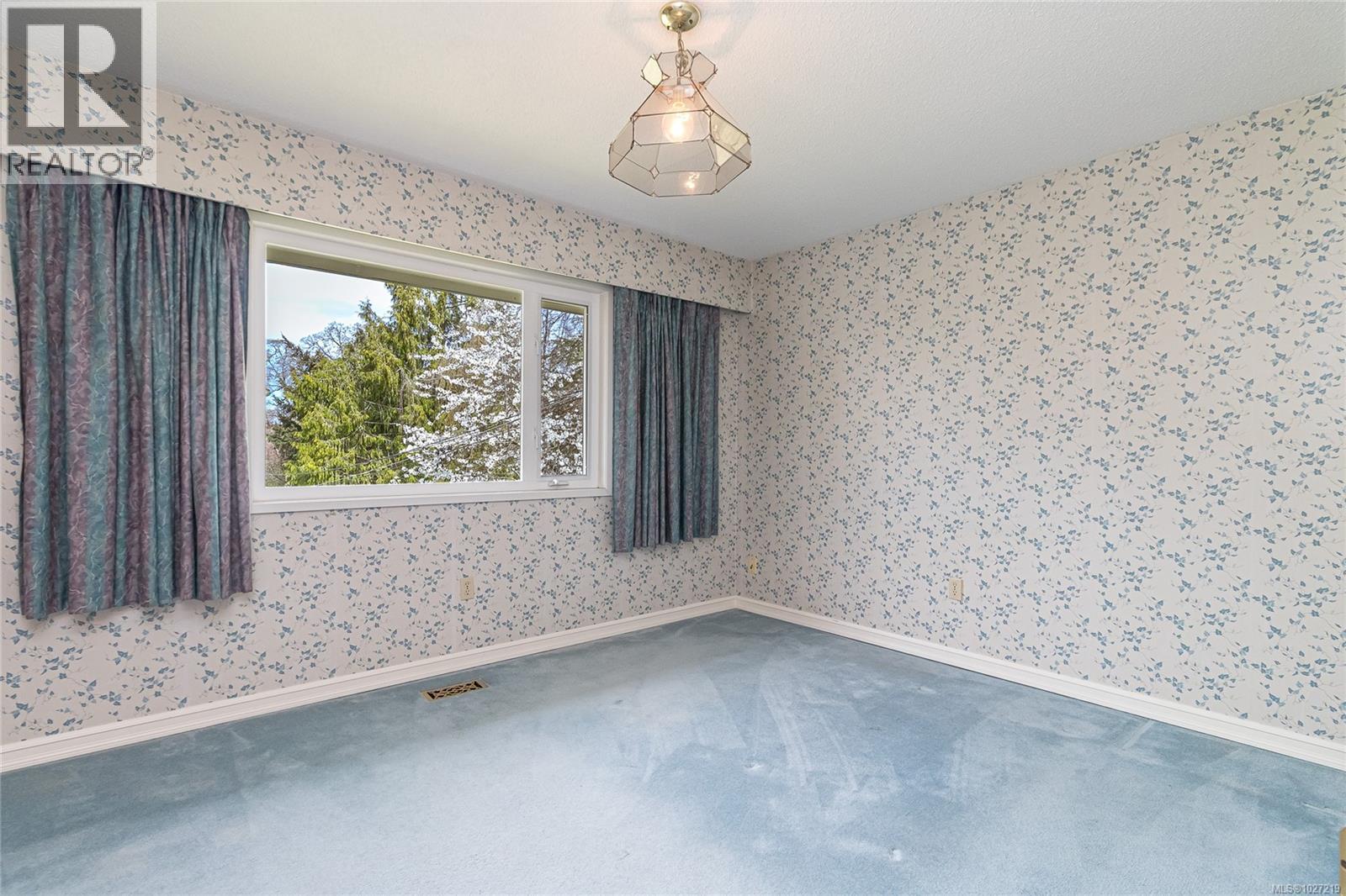 9723 ARDMORE DR - 23