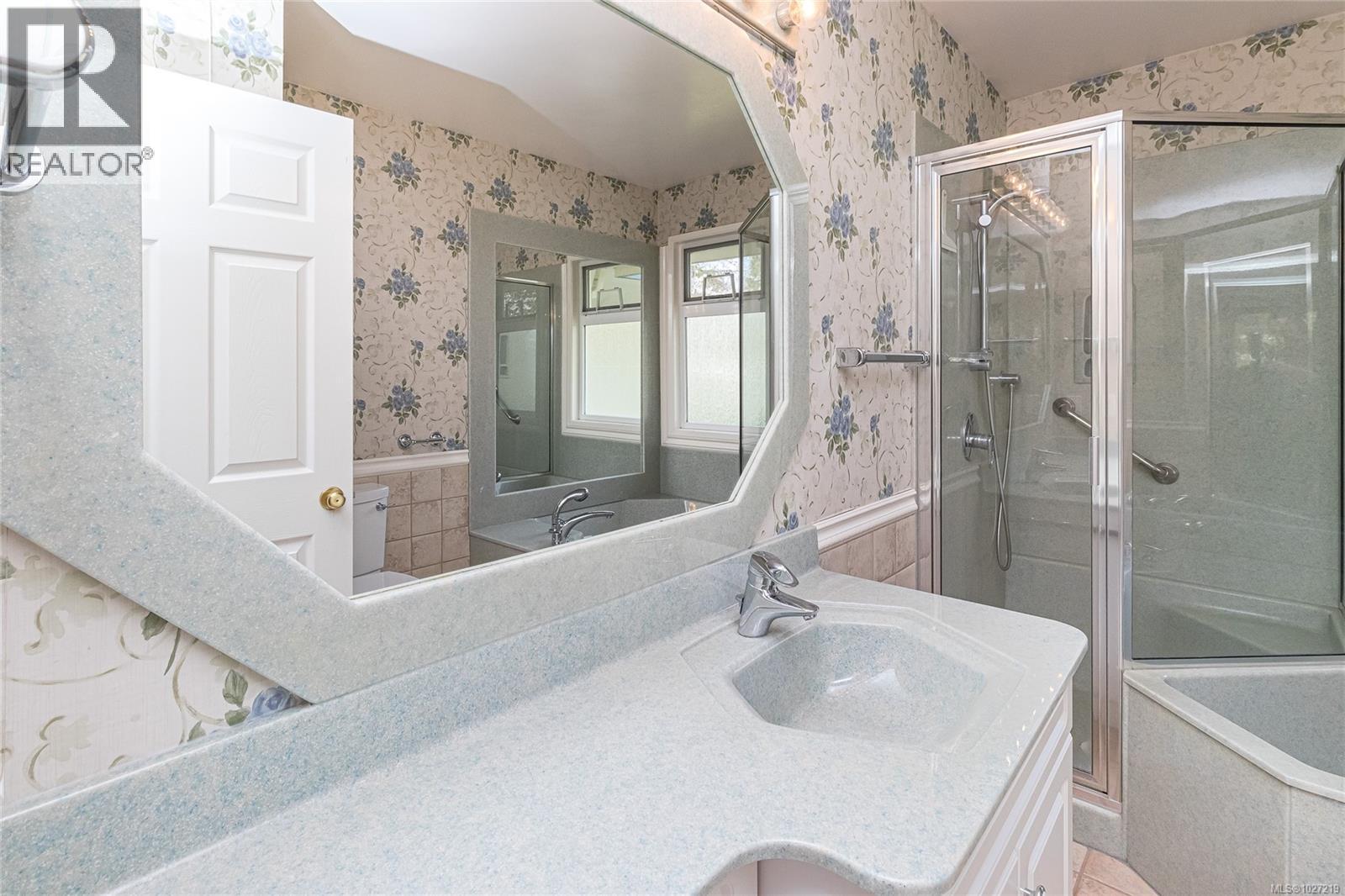 9723 ARDMORE DR - 25