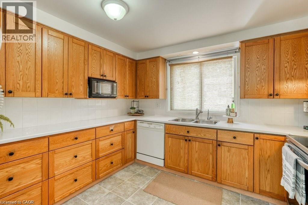 220 SALISBURY Avenue Unit# 29, Cambridge, Ontario, N1S1K5 — Photo 16