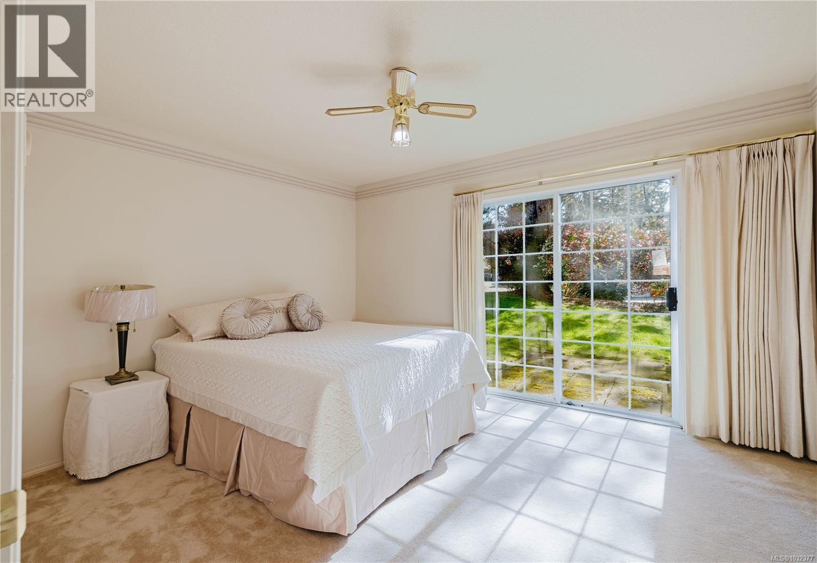 4 901 Kentwood Lane, Saanich