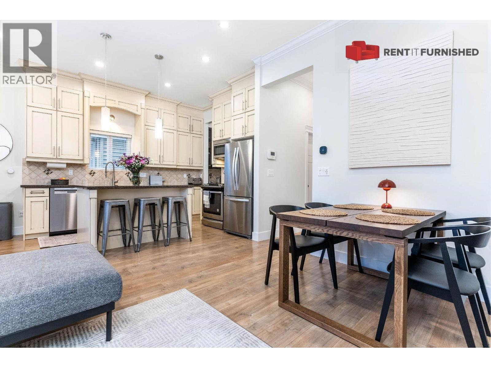 3 Bed, 2 Bath House for Rent in Vancouver – A 6796 191A STREET, Vancouver - Image 4