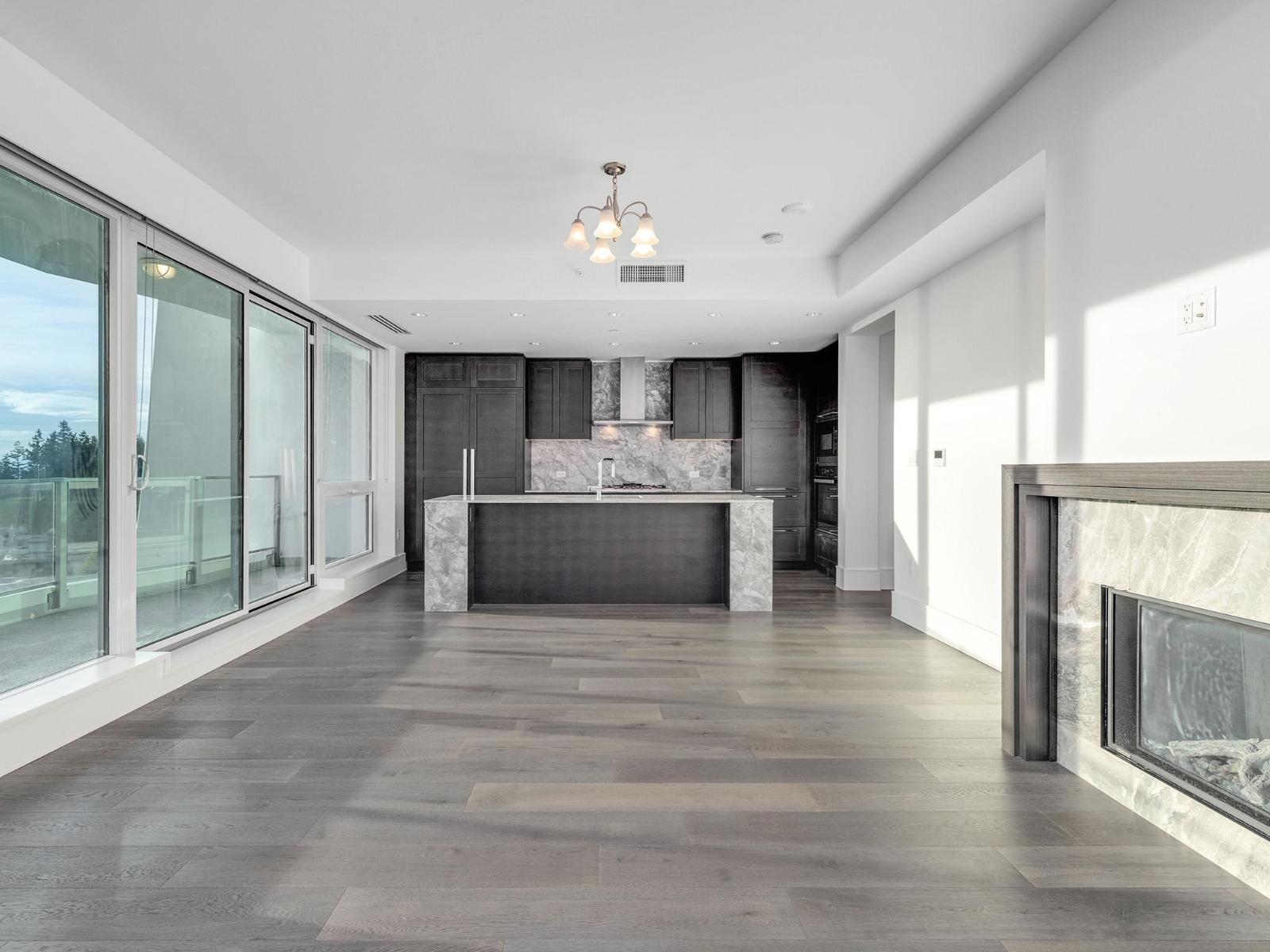 604 1501 FOSTER STREET, White Rock