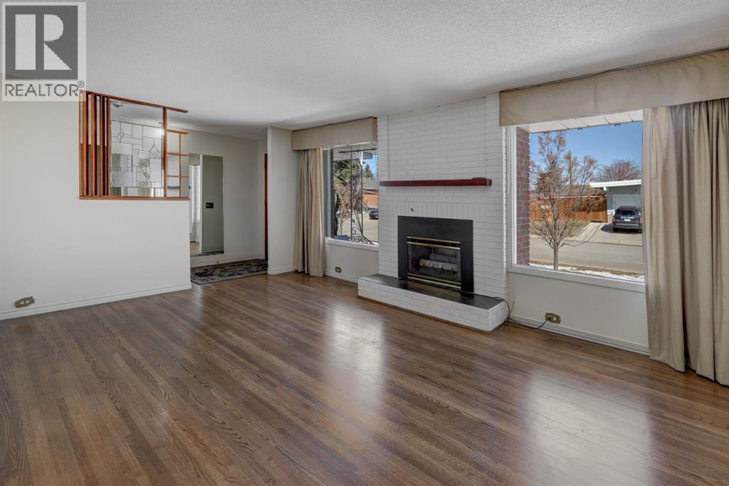 Single Family House Bungalow for Sale in  Motherwell Road NE Mayland Heights Calgary 