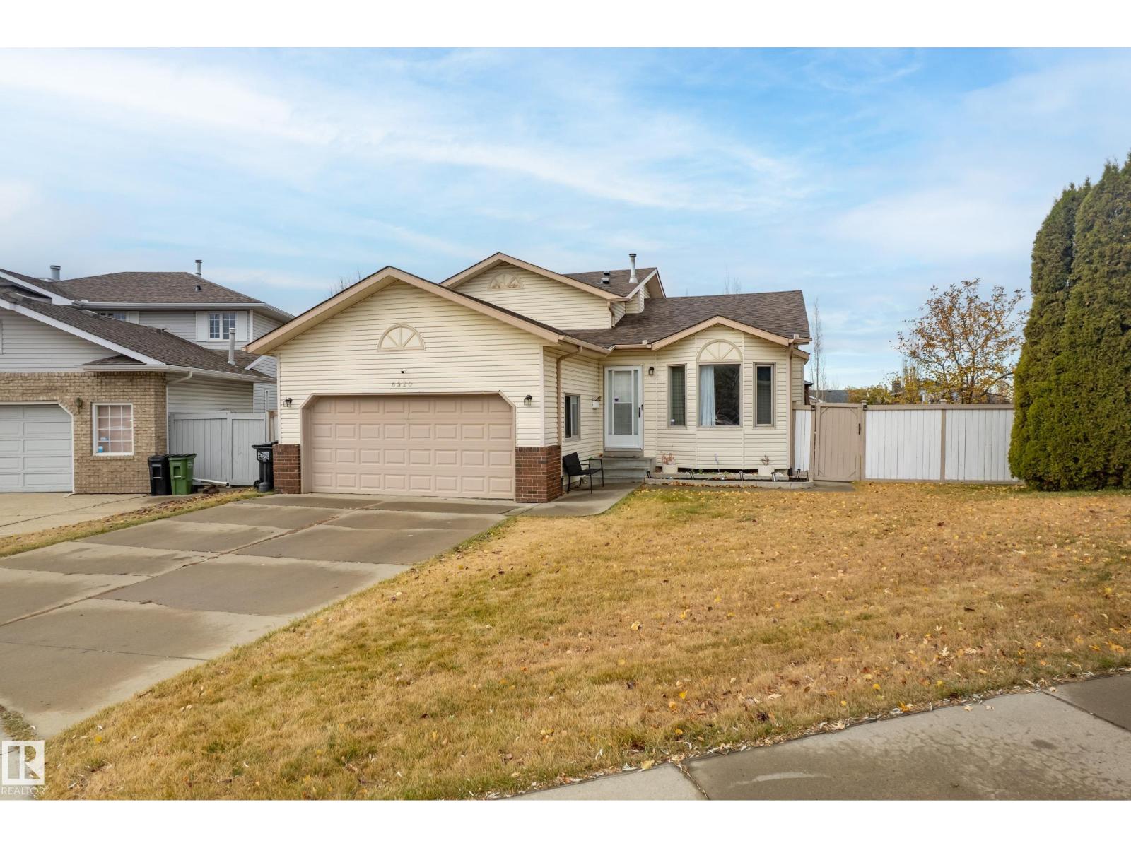 6520 154 AV NW - 1