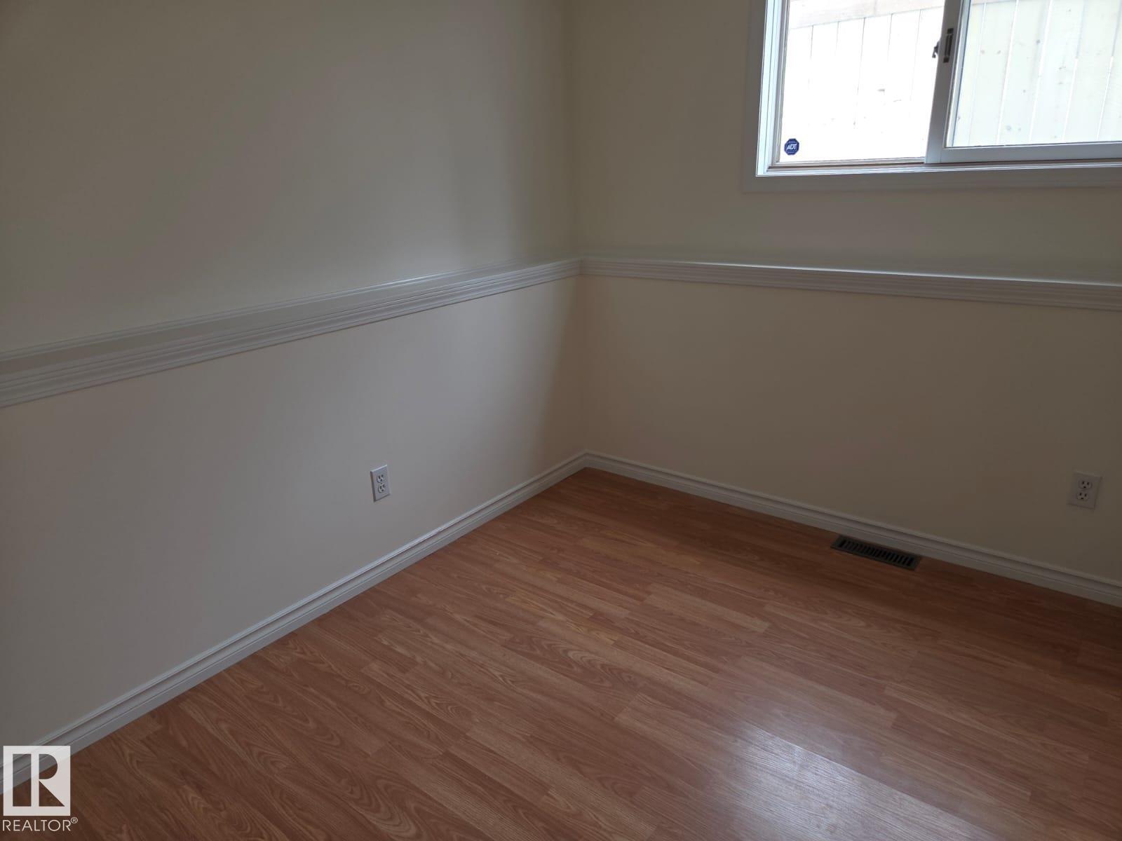 6520 154 AV NW - 31