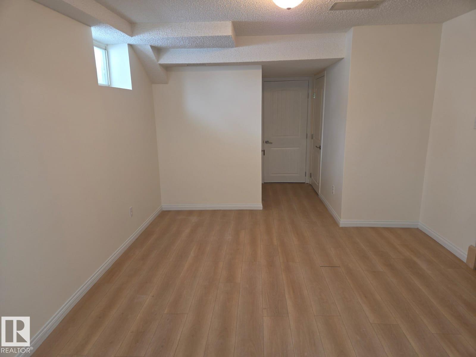 6520 154 AV NW - 42