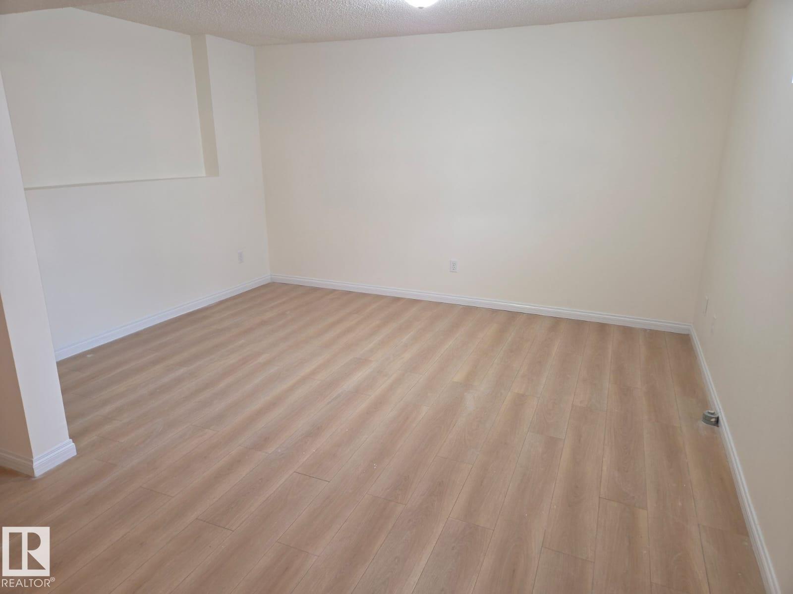6520 154 AV NW - 43
