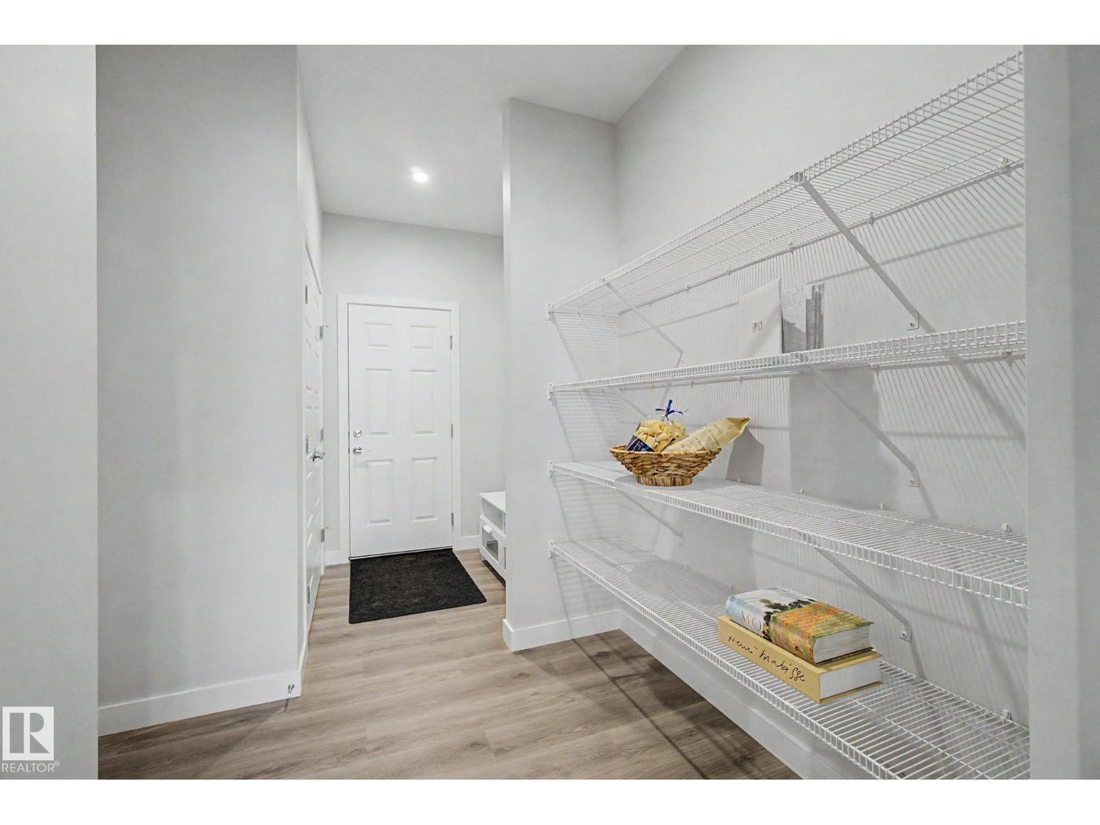 2721 DONAGHEY CR SW, Edmonton