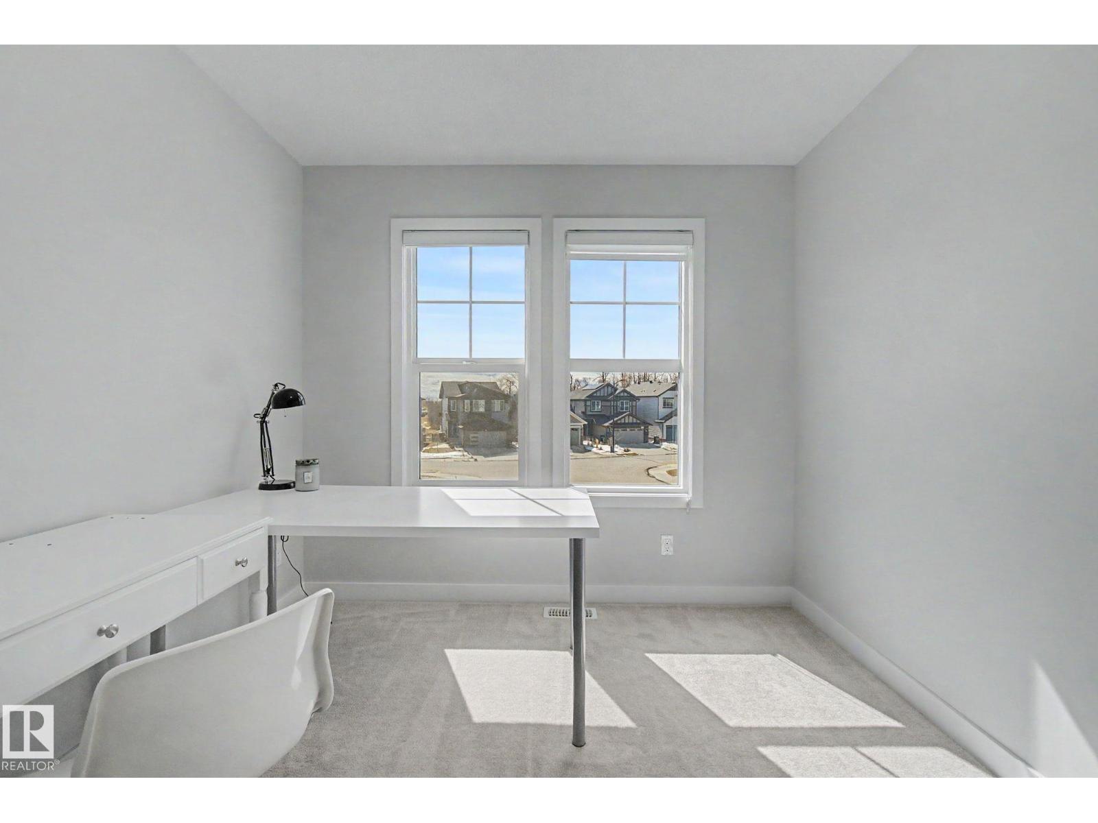 2721 DONAGHEY CR SW, Edmonton