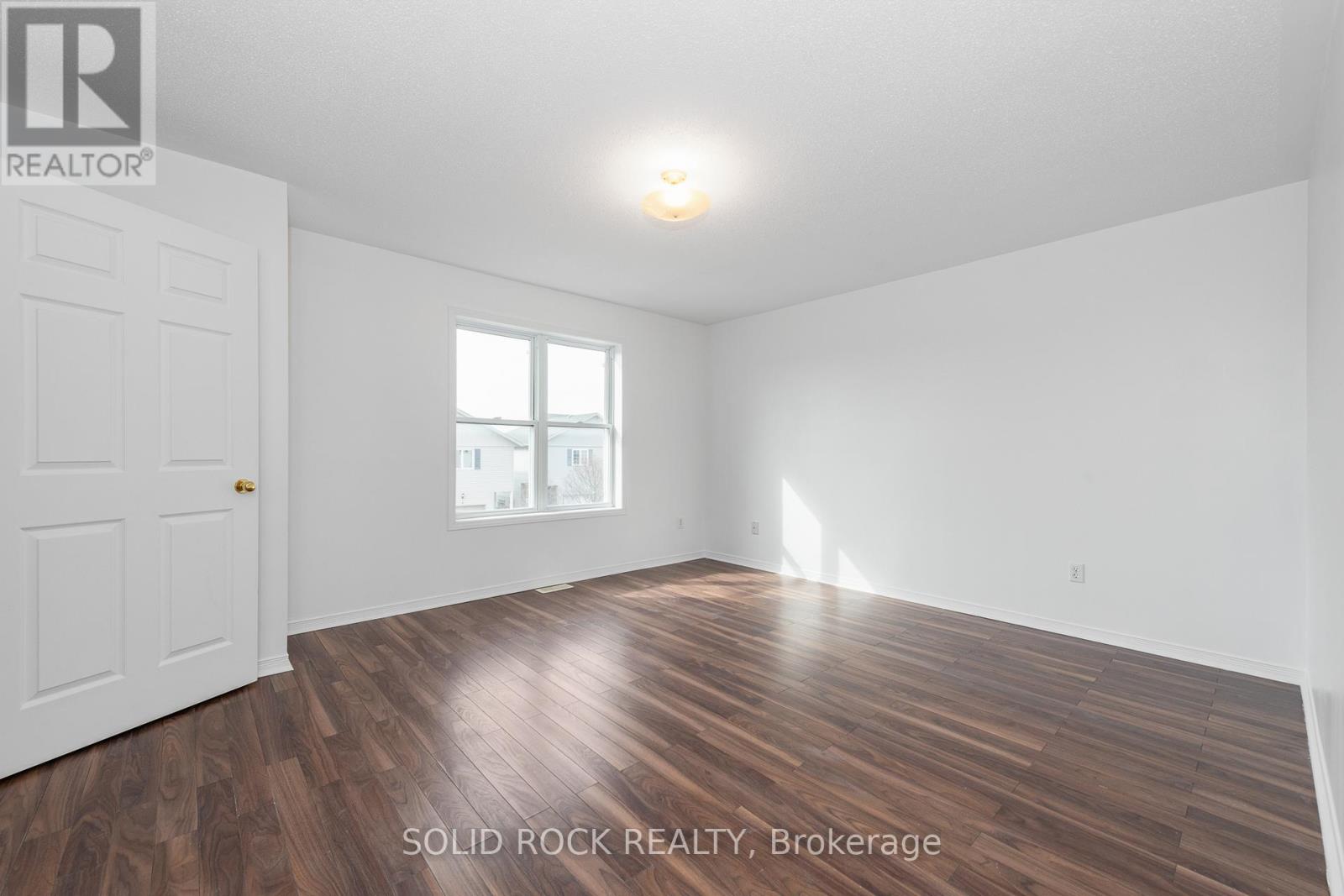 17 JOHNSTON STREET — photo 21