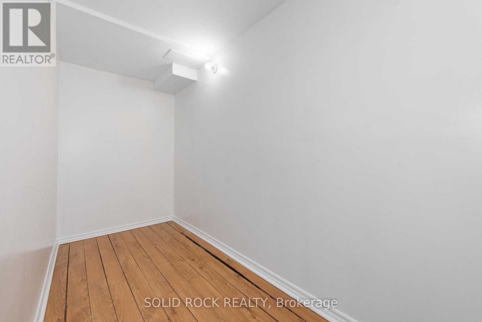 17 JOHNSTON STREET — photo 37