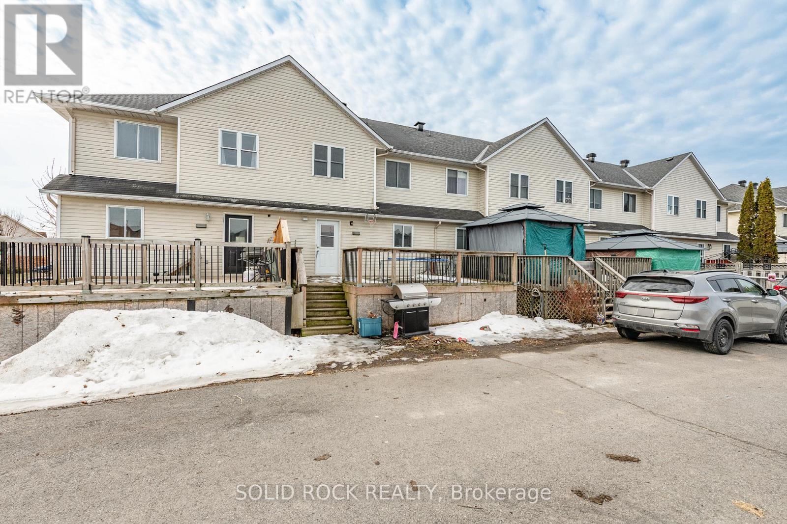 17 JOHNSTON STREET — photo 42