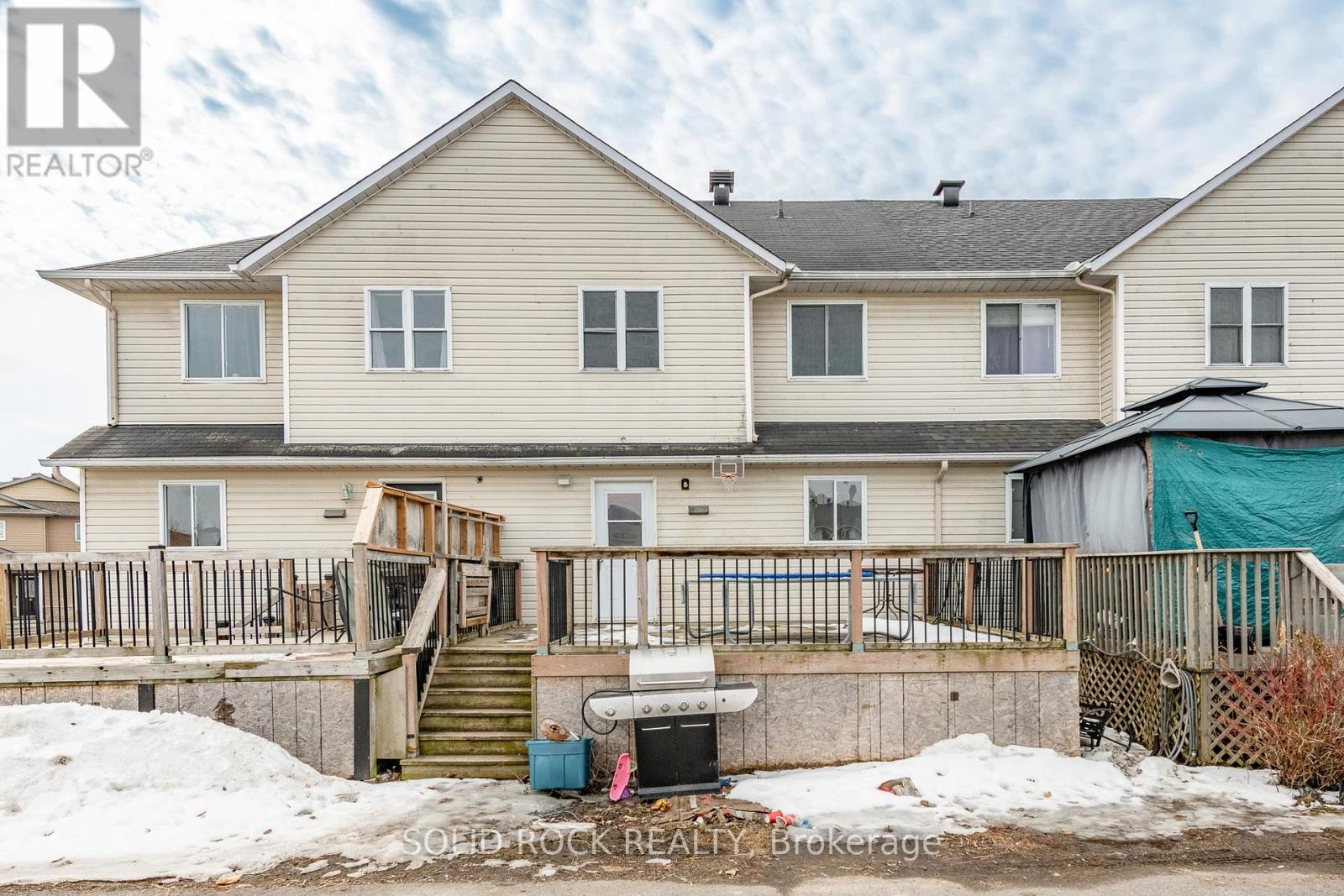 17 JOHNSTON STREET — photo 43