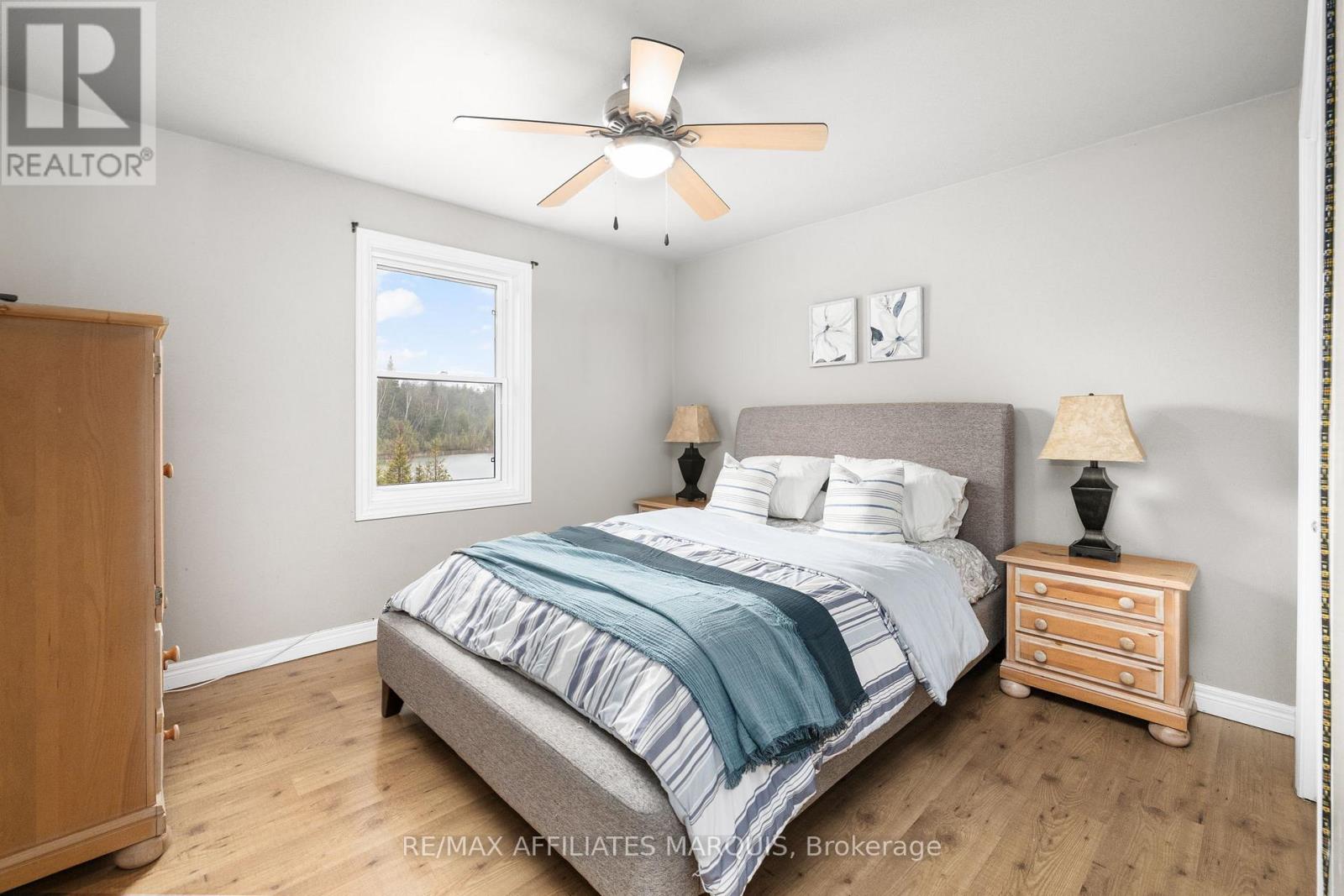 2 CAMPBELL DRIVE — photo 27