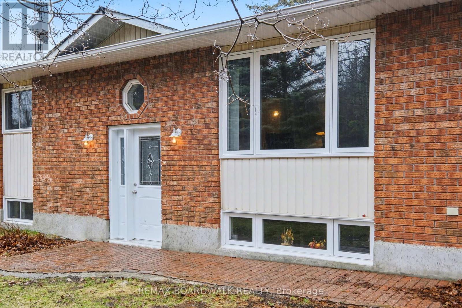 684 COUNTY ROAD 44 ROAD S - 2