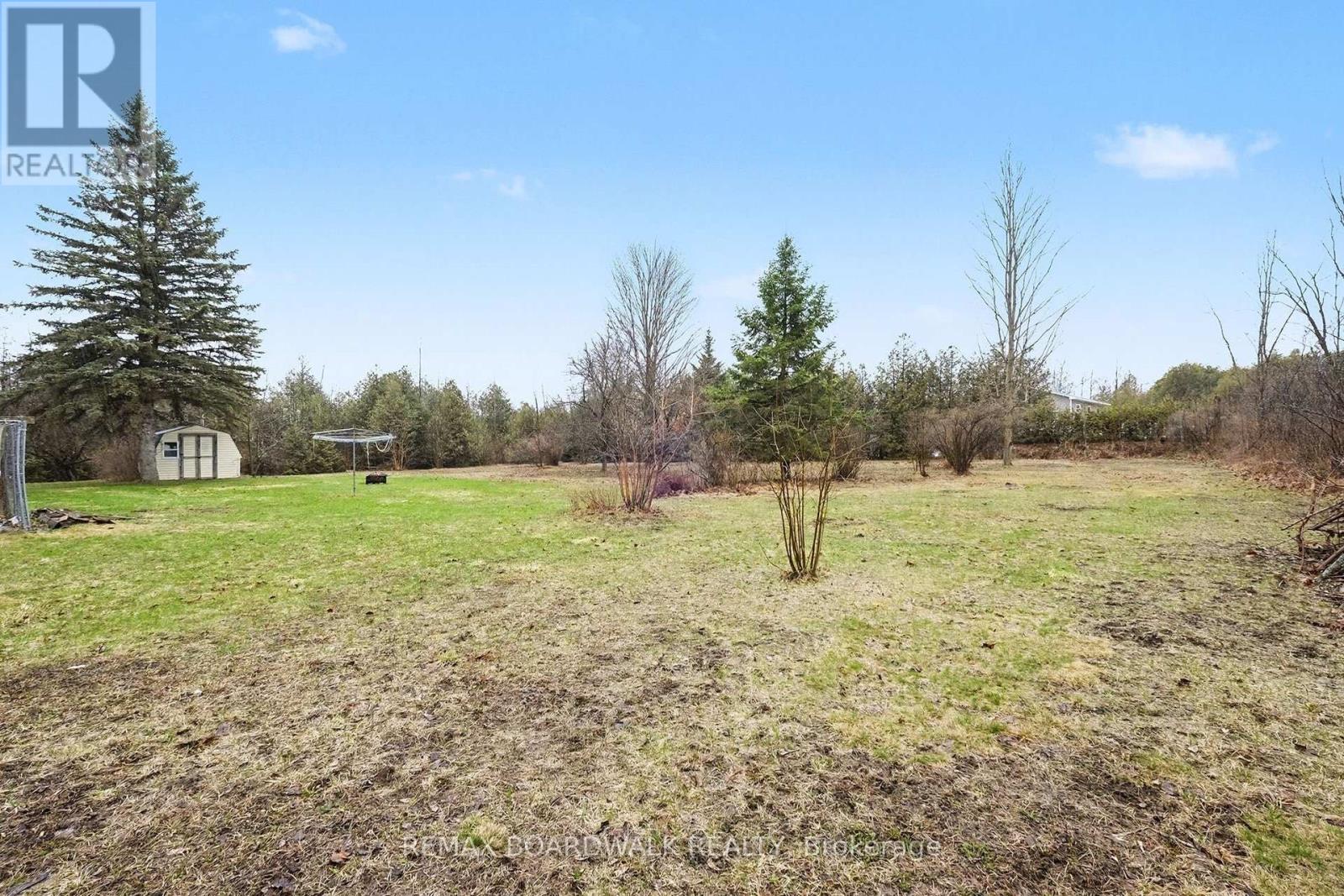 684 COUNTY ROAD 44 ROAD S - 21