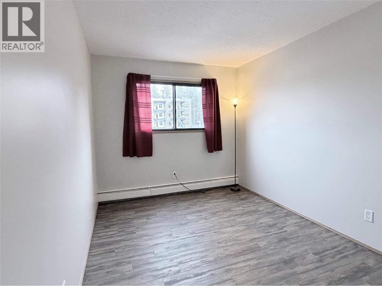 #206 409 Main Street - 15