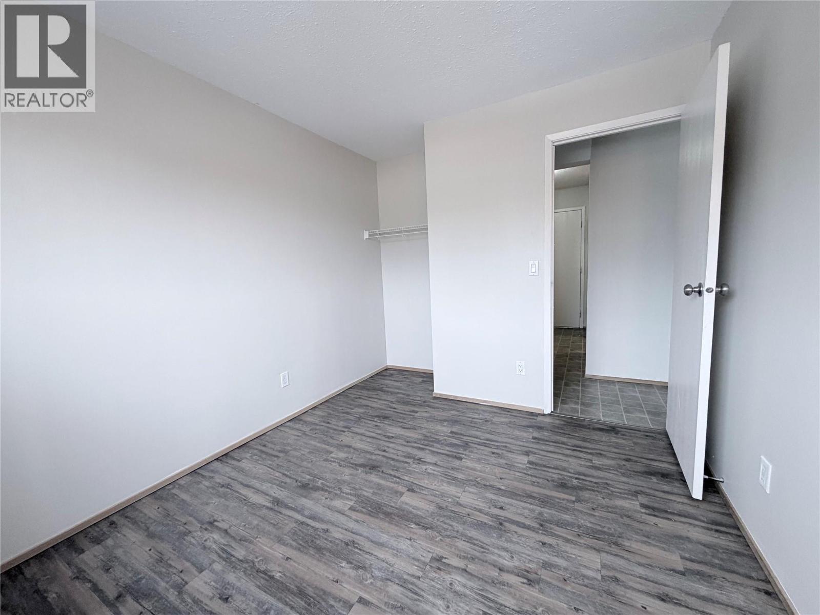 206 409 Main Street, Sicamous