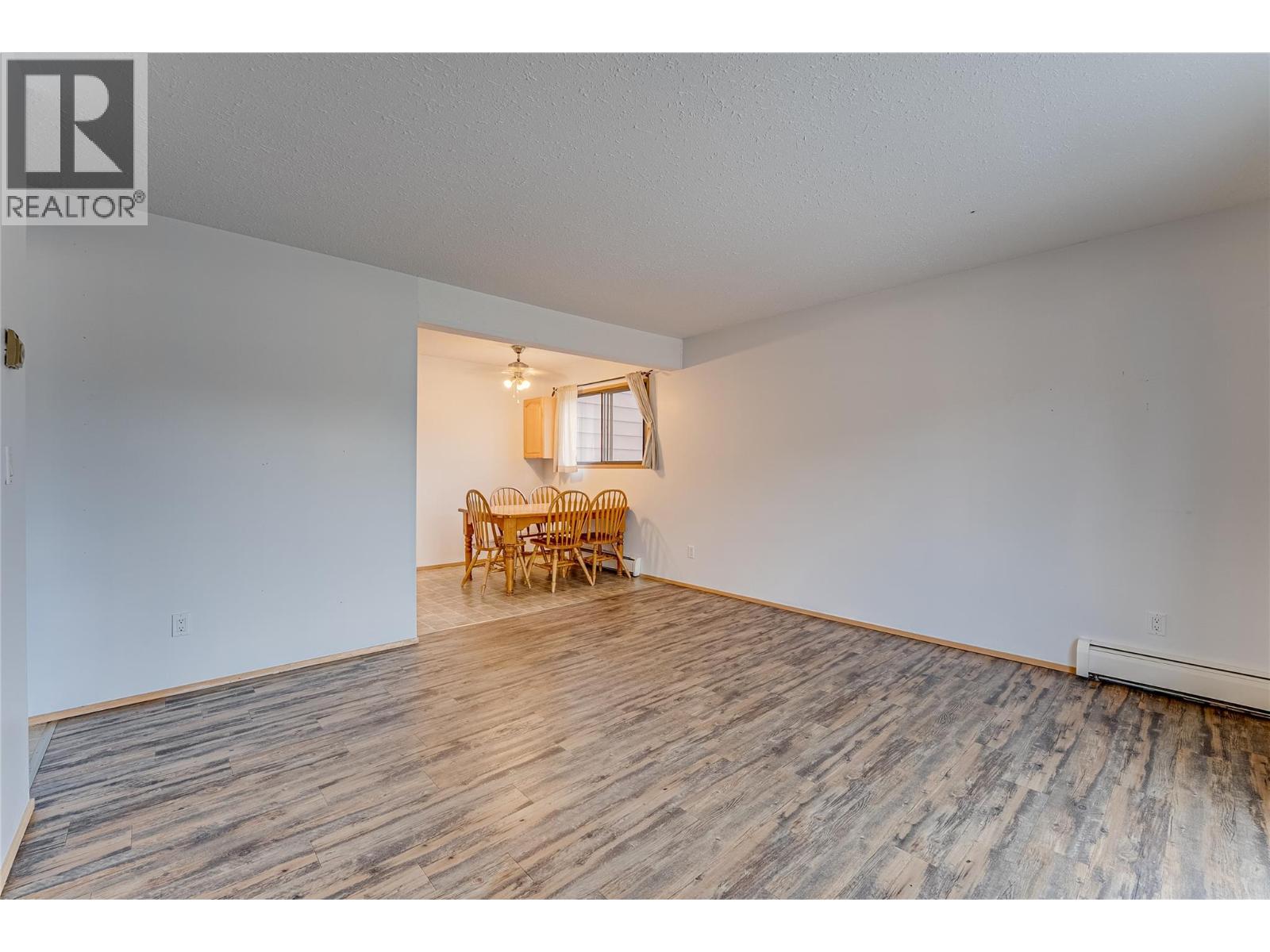 206 409 Main Street, Sicamous