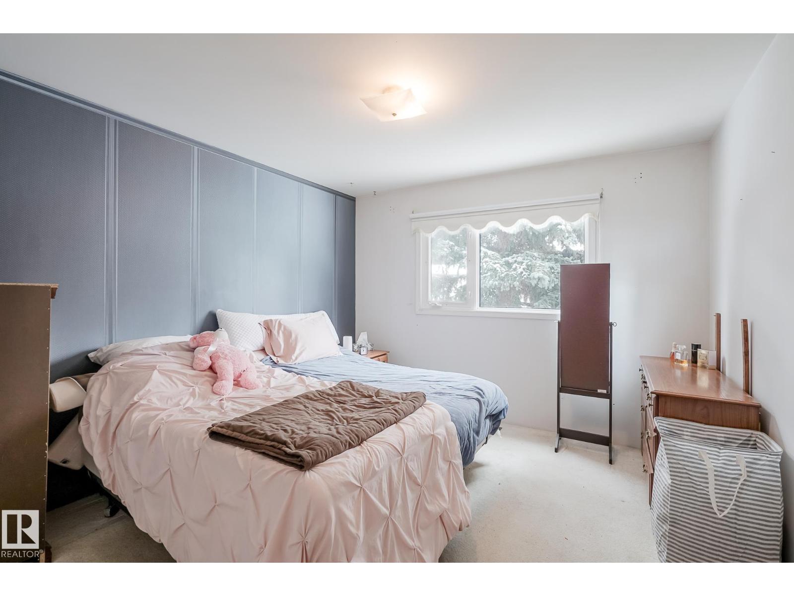 380 CONIFER ST, Sherwood Park