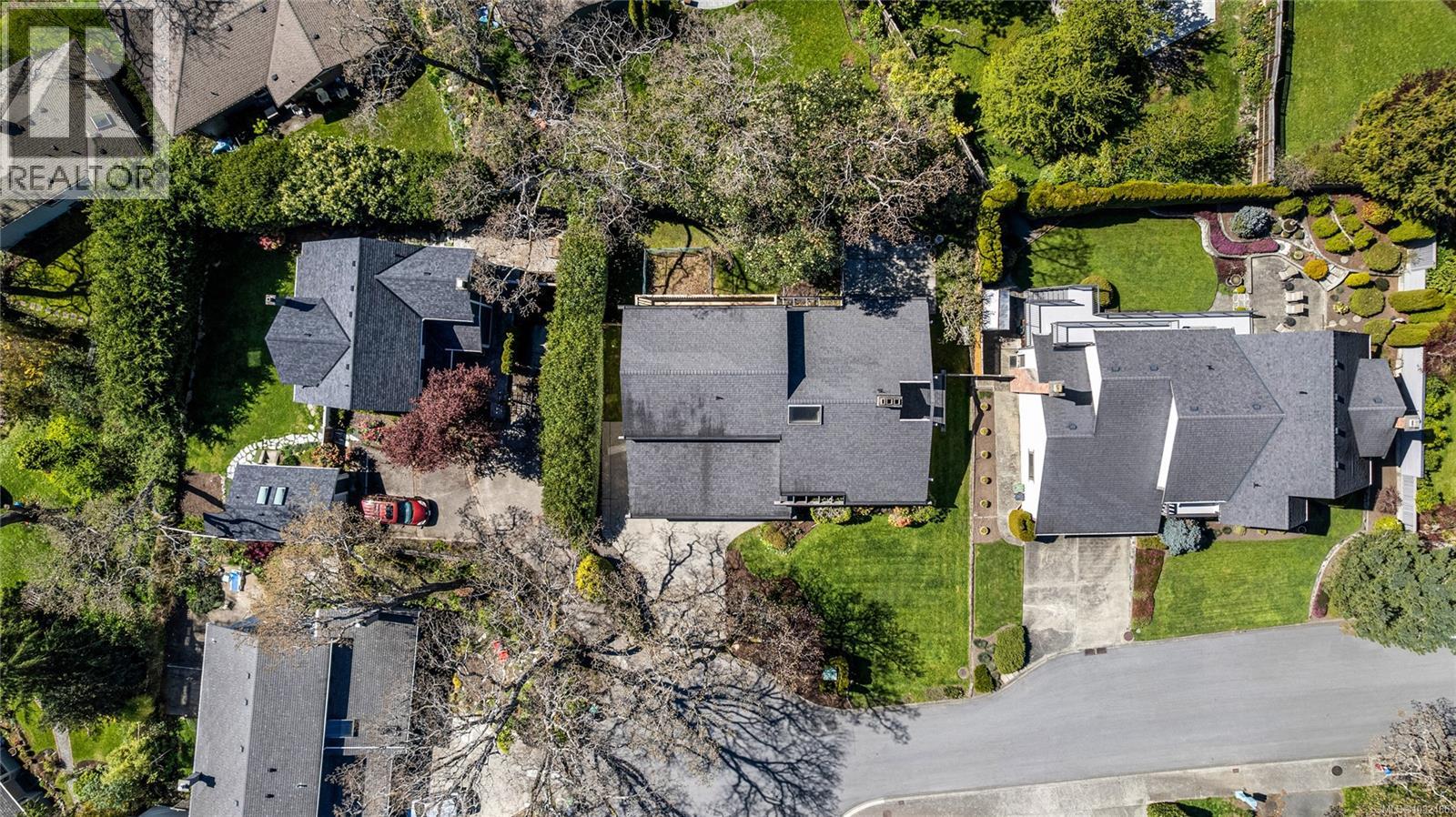  1731 Patly Place, Victoria