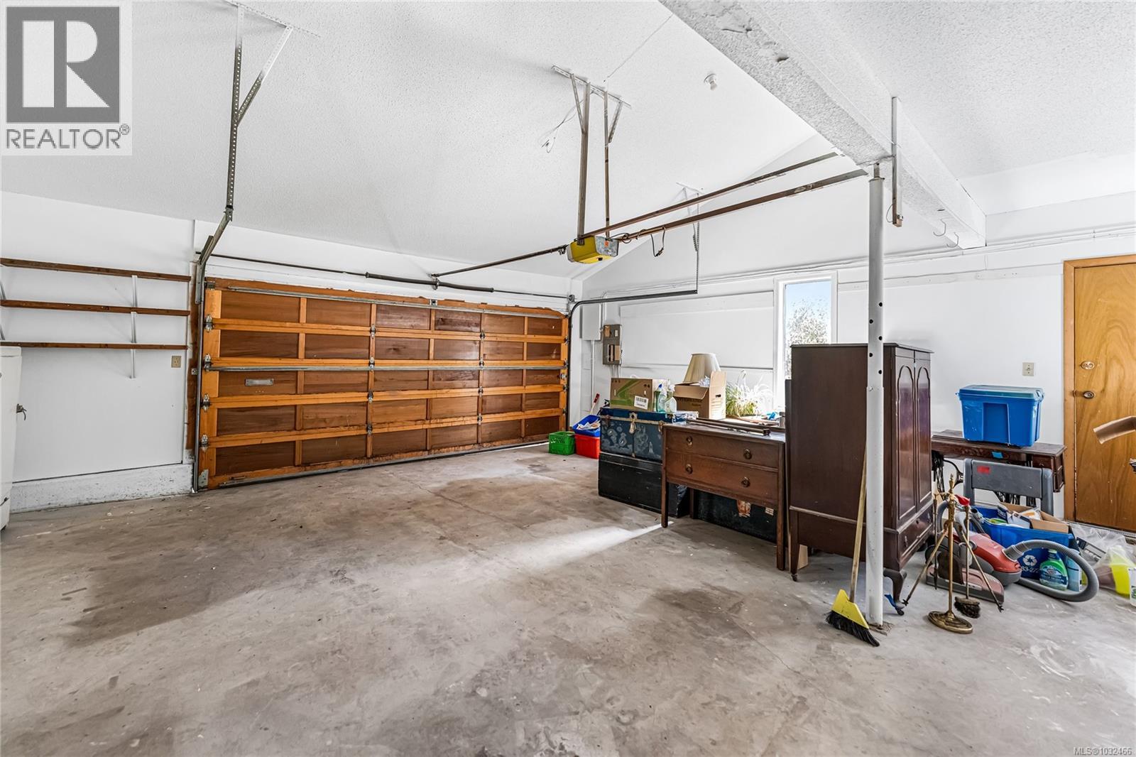  1731 Patly Place, Victoria