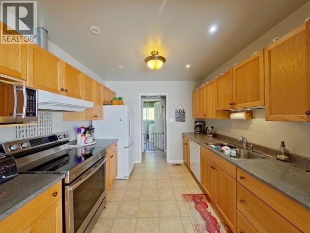 4570 MICHIGAN AVE - 10