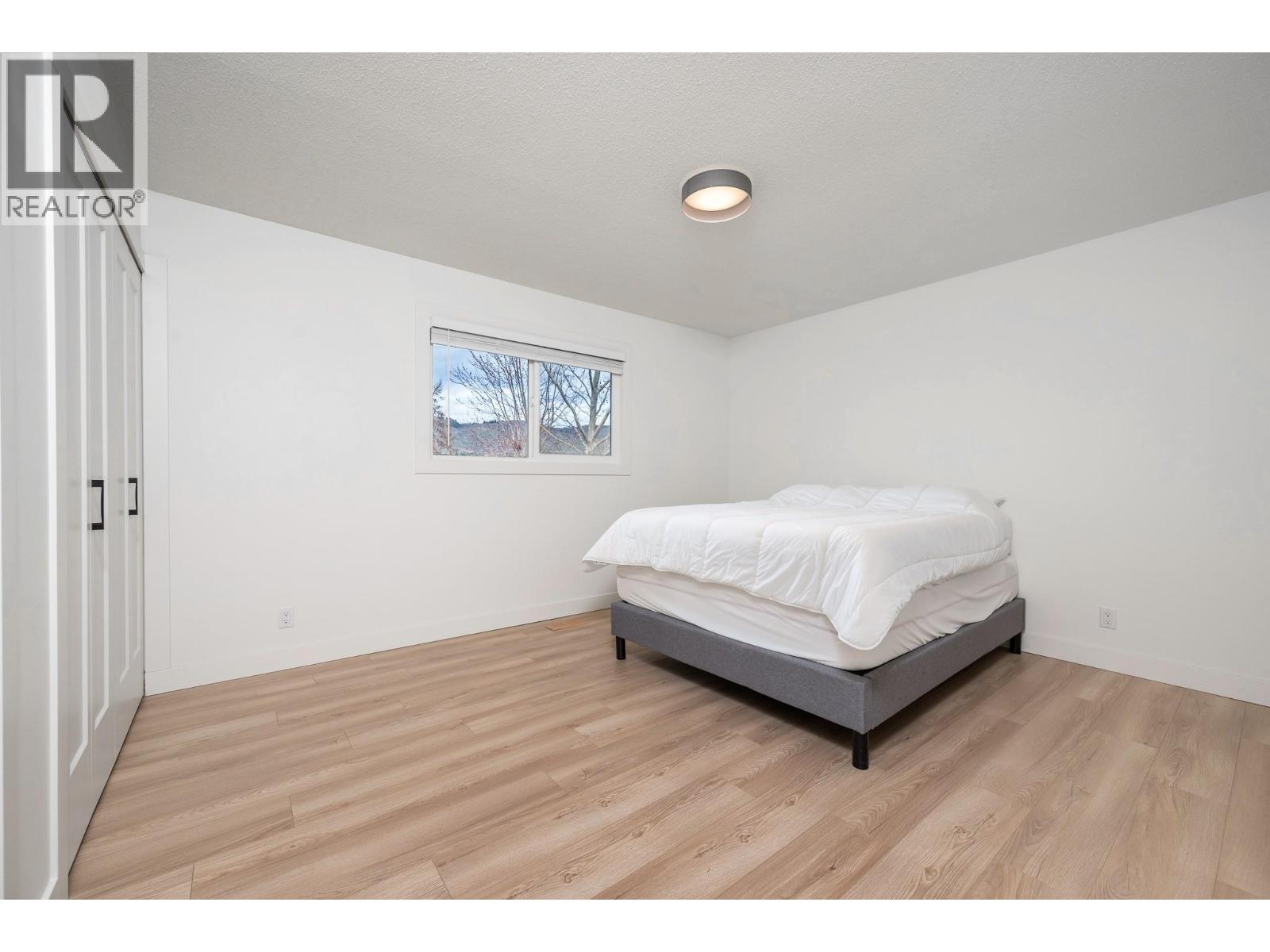 6531 Longacre Drive - 22