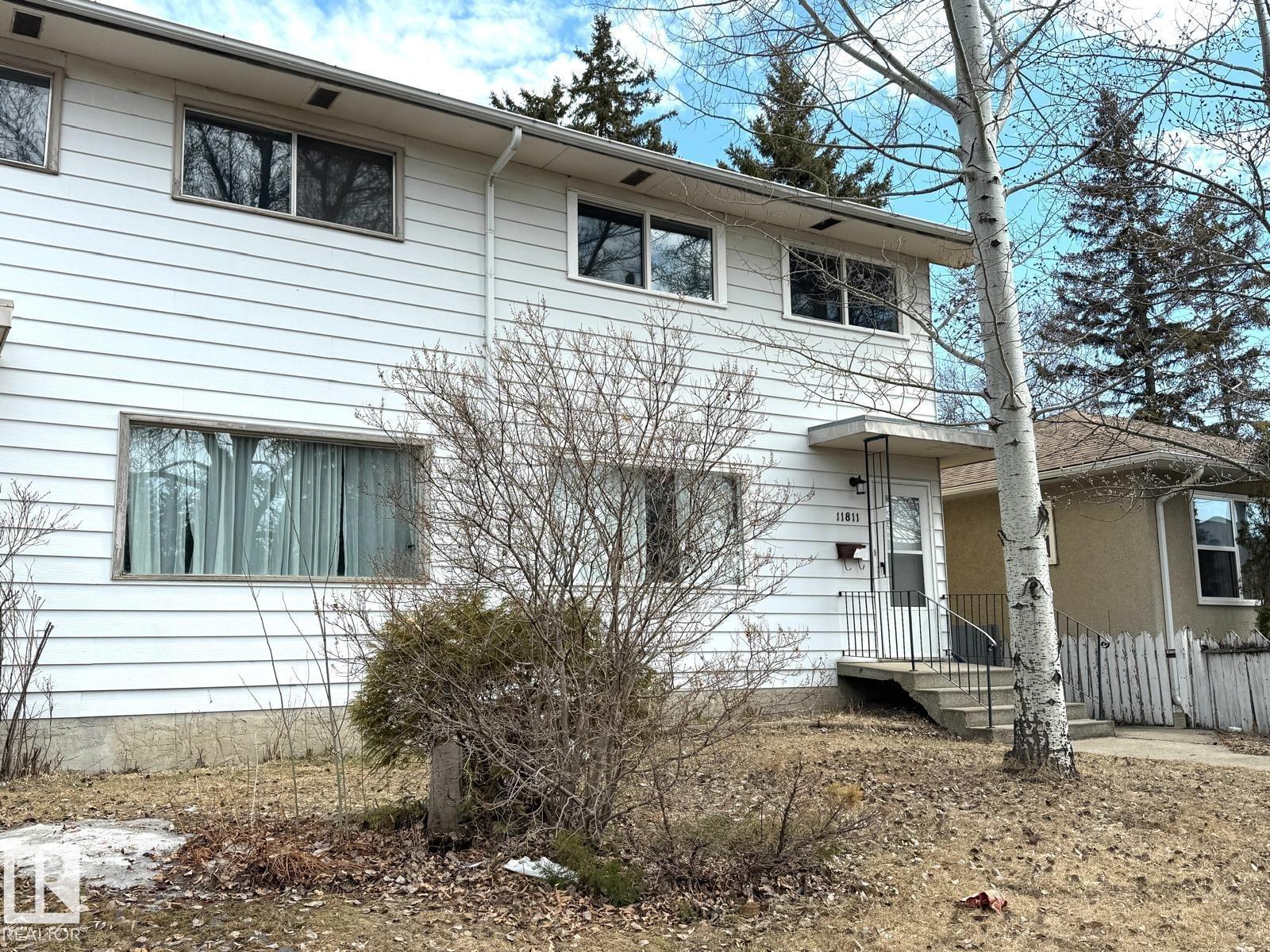 11811 44 ST NW, Edmonton