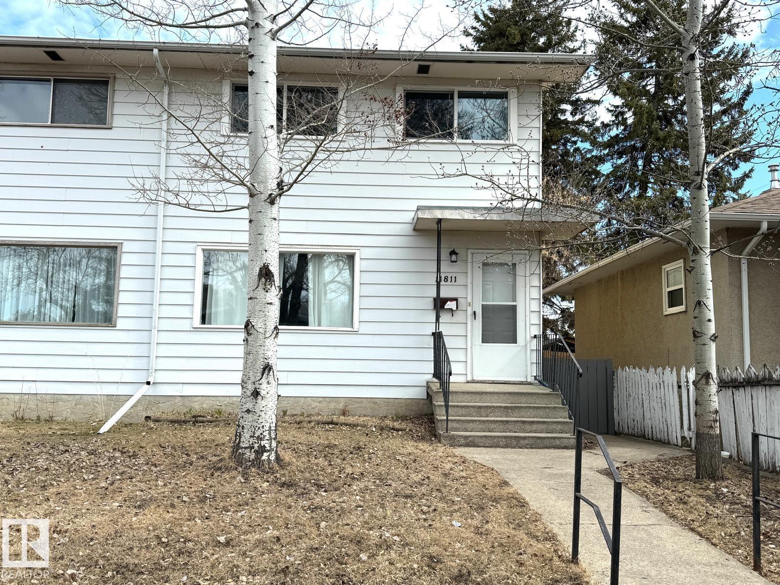 11811 44 ST NW, Edmonton