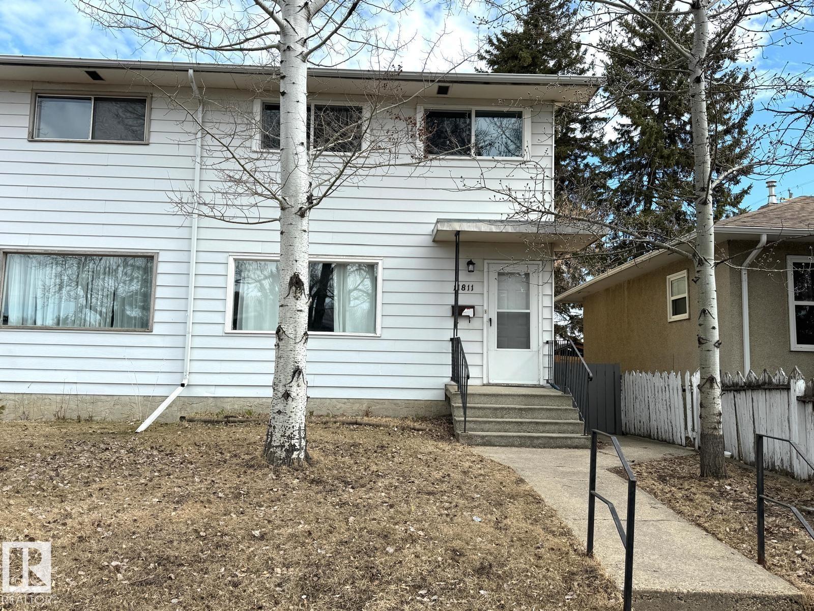 11811 44 ST NW, Edmonton