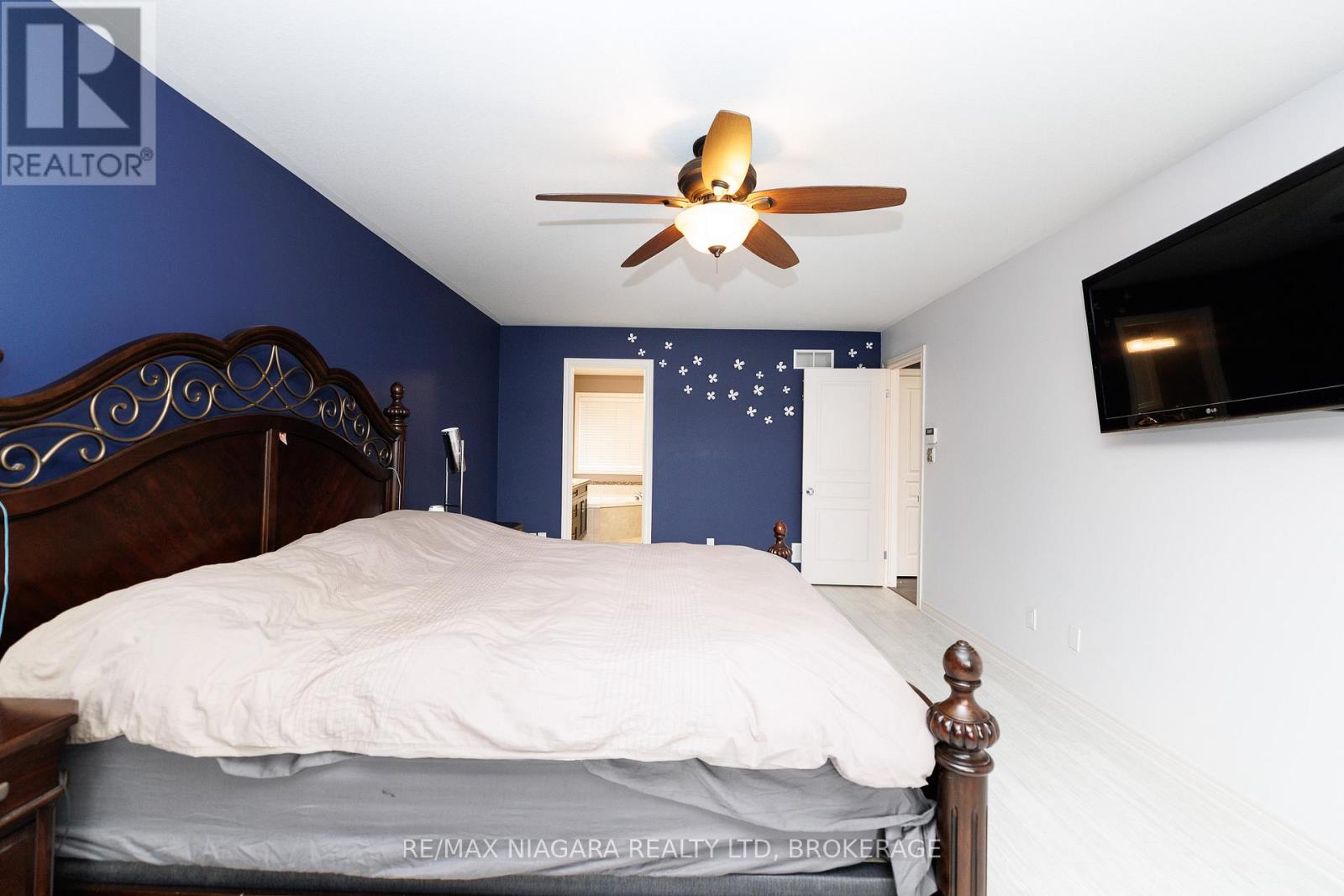 374 PELHAM ROAD - 24