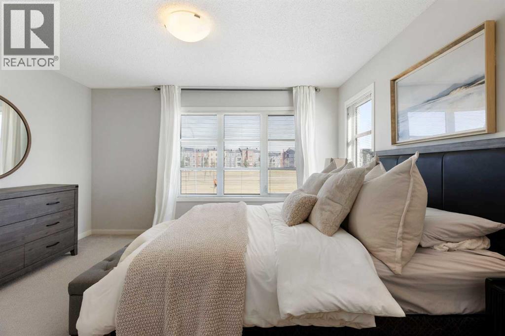 Single Family House for Sale in  Copperpond Park SE Copperfield Calgary 