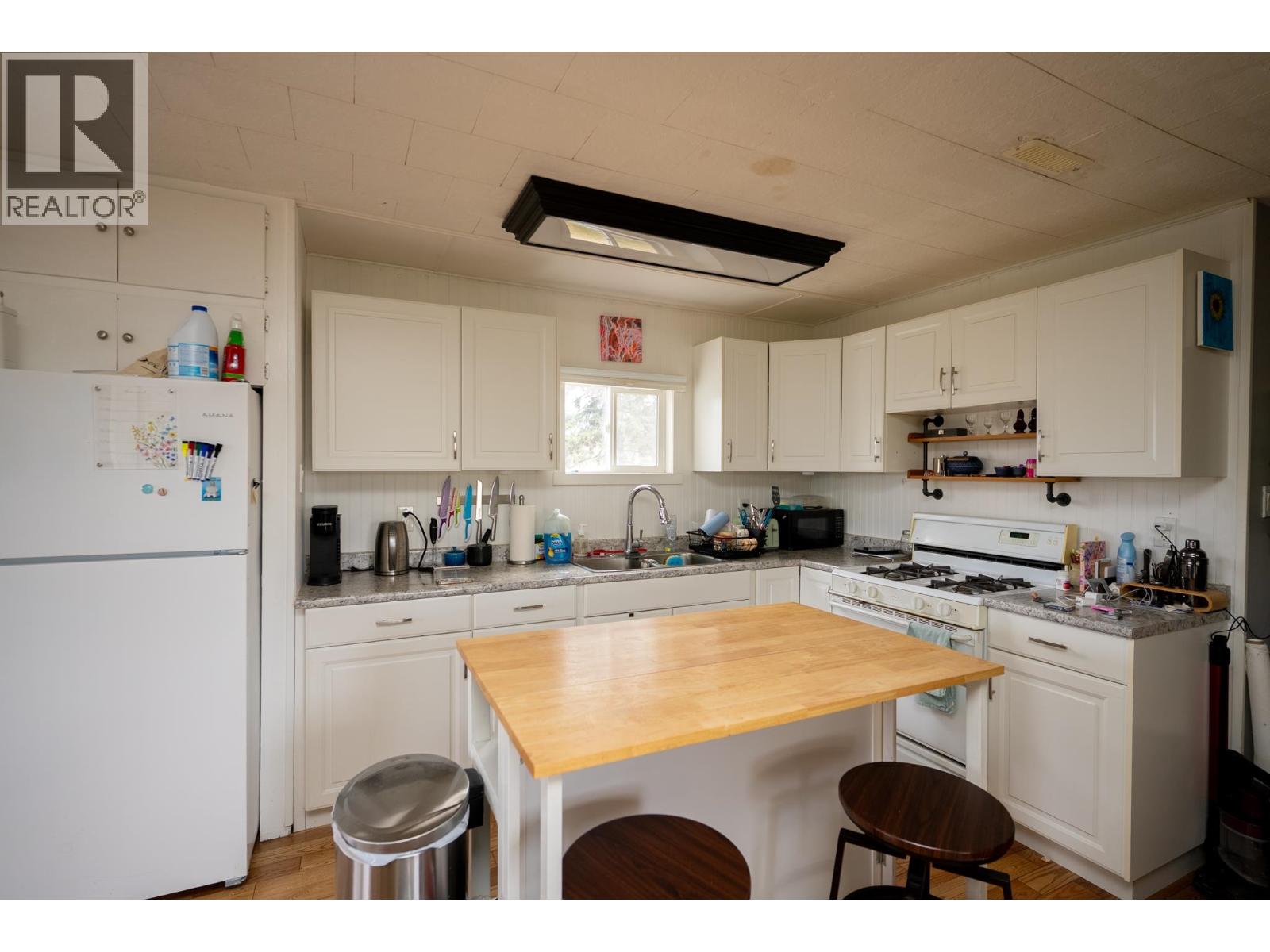 1626 TAMARACK STREET - 6