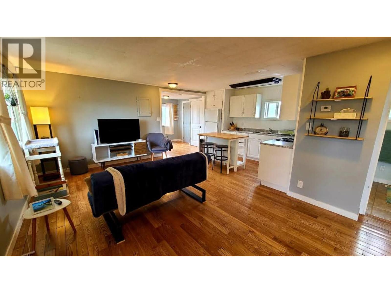 1626 TAMARACK STREET - Image 3