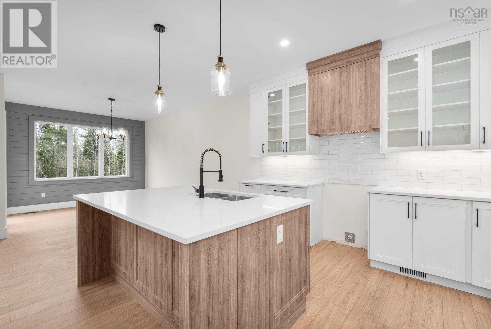 Property 10 of 49 of 66 Osprey Ridge