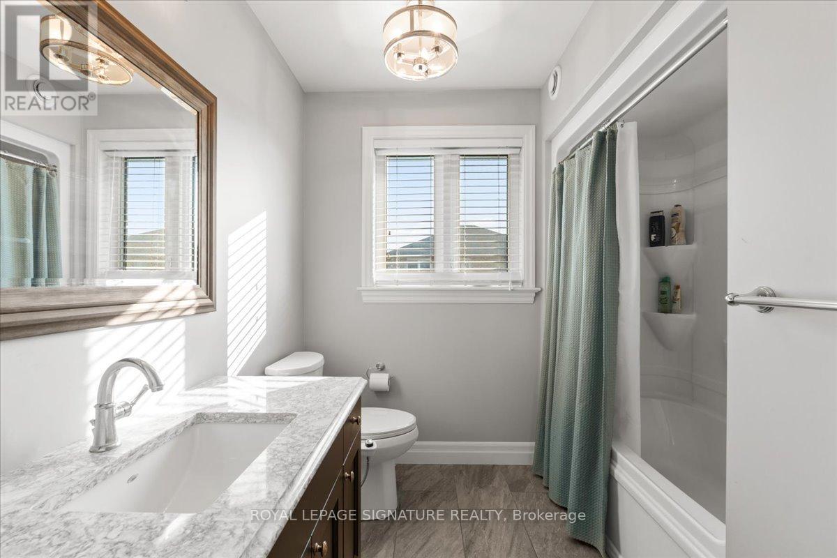 12 HUMMINGBIRD DRIVE - 15