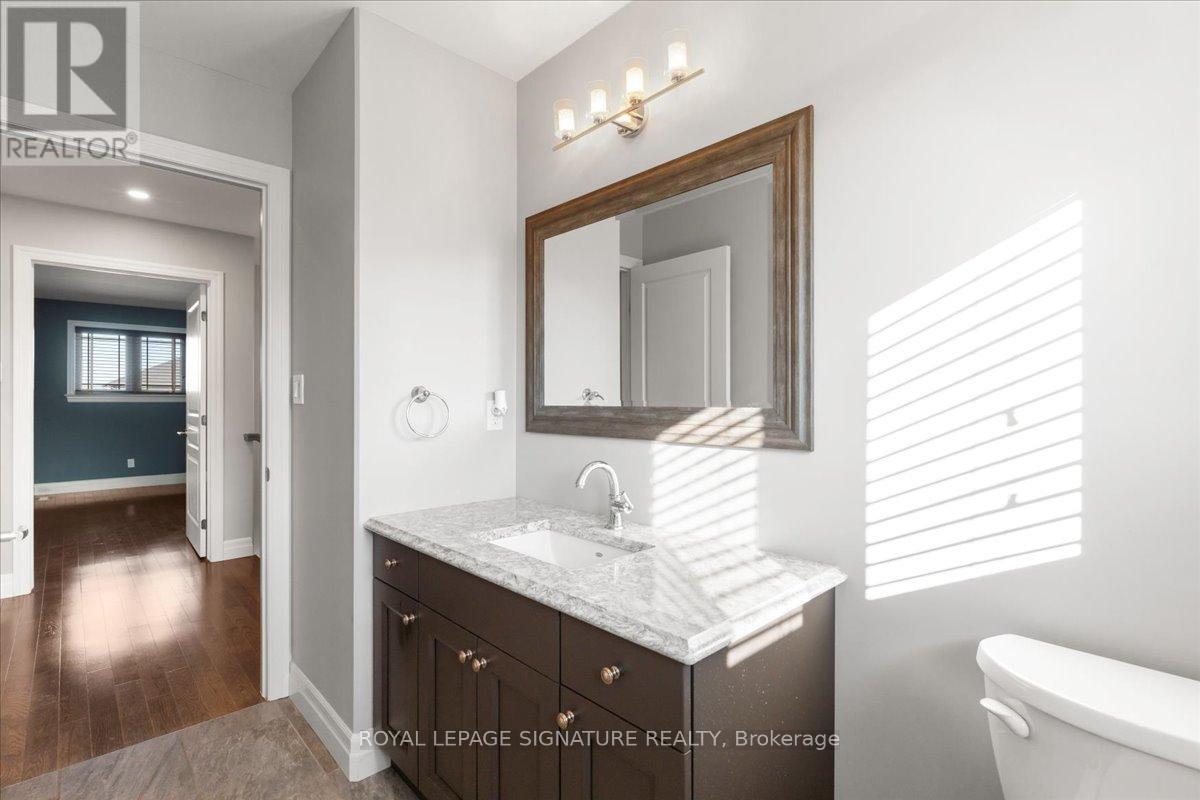 12 HUMMINGBIRD DRIVE - 20