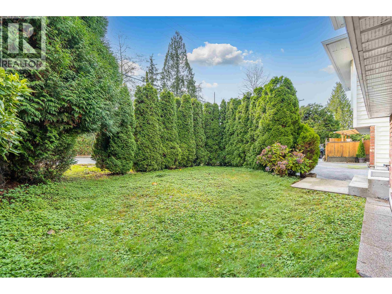 3868 MT SEYMOUR PARKWAY — photo 22