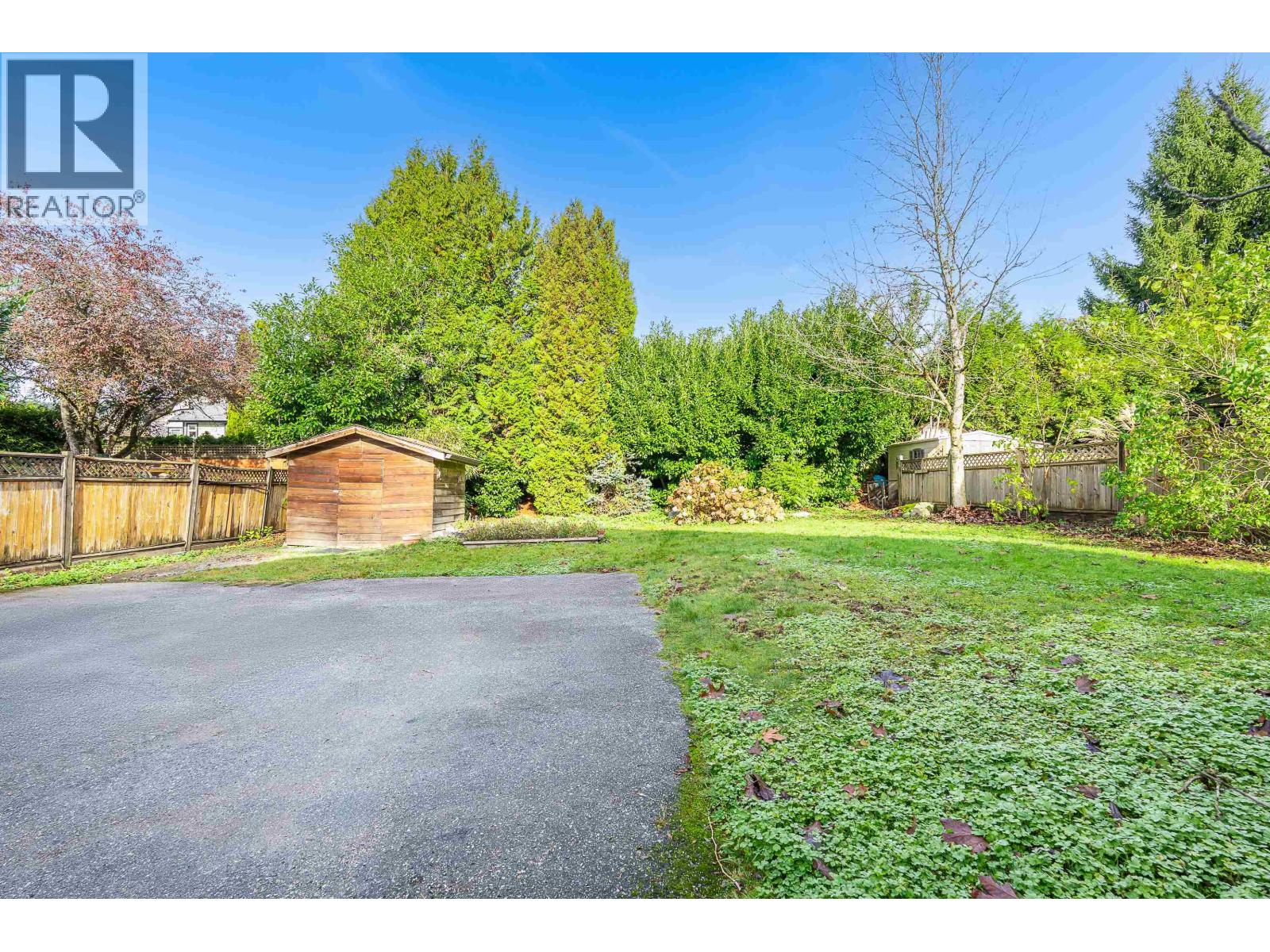 3868 MT SEYMOUR PARKWAY — photo 25