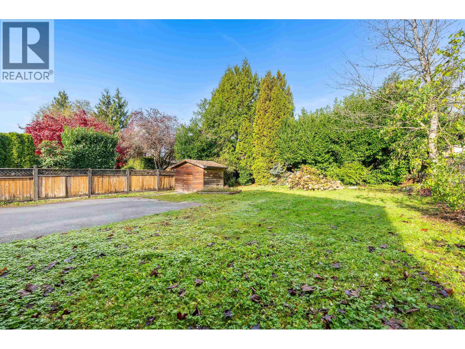 3868 MT SEYMOUR PARKWAY — photo 23