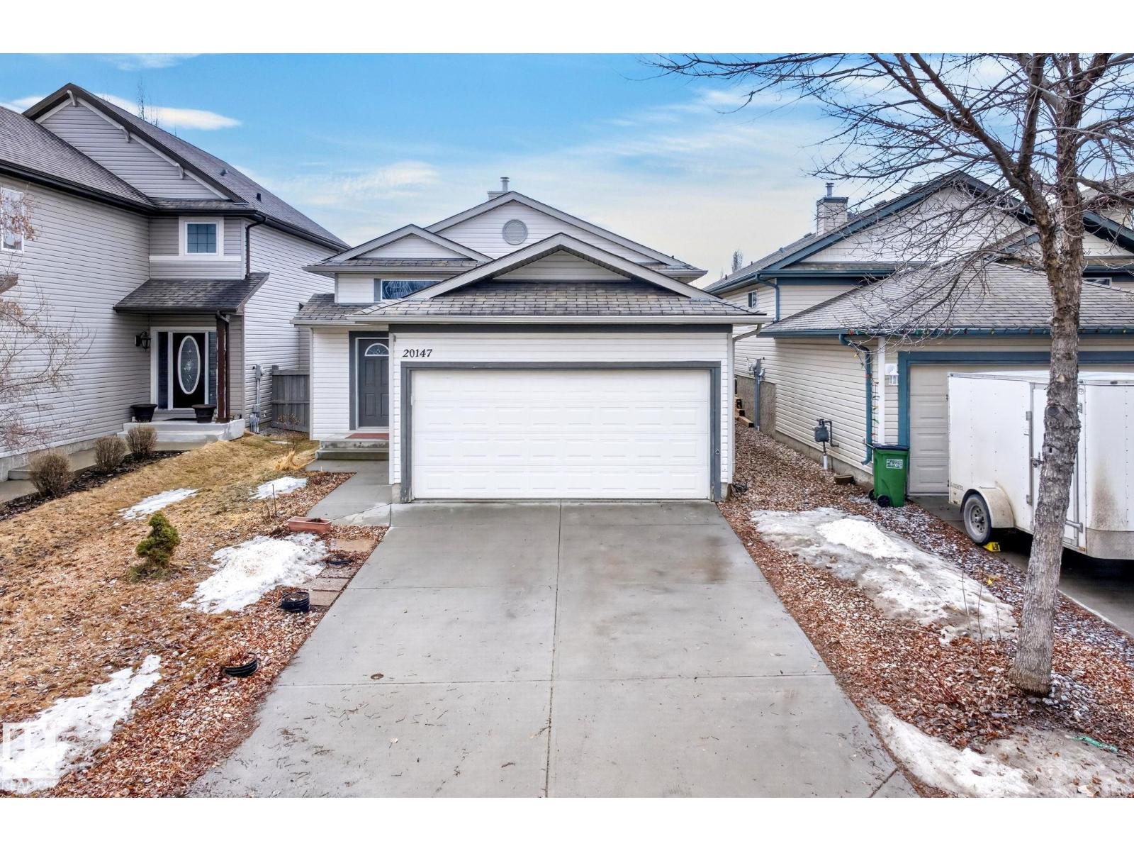 20147 48 AV NW, Edmonton