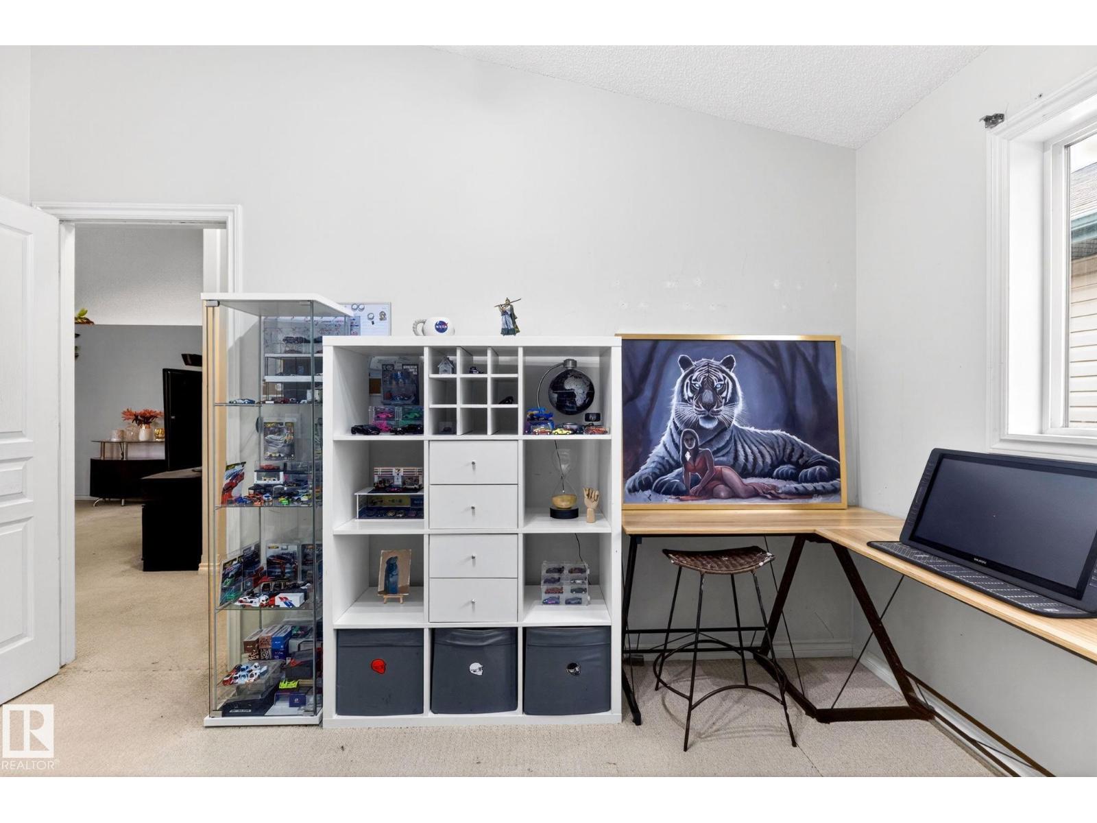 20147 48 AV NW, Edmonton