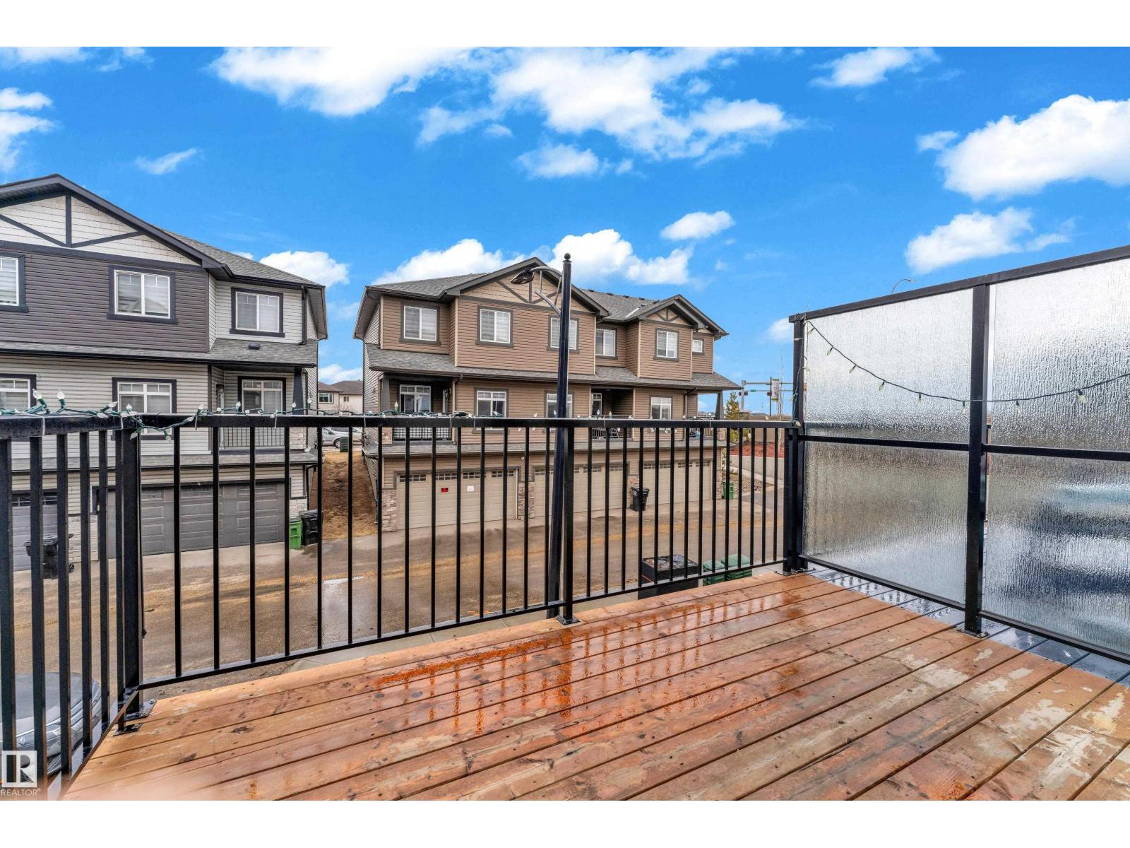 #32 1703 16 AV NW, Edmonton