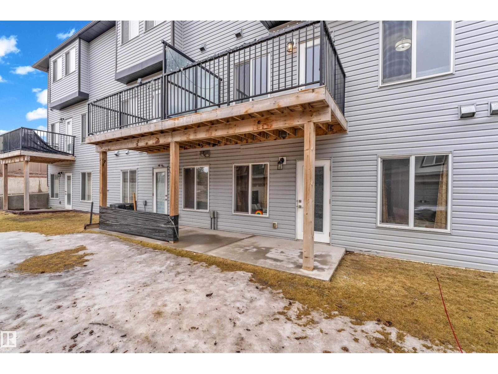 #32 1703 16 AV NW, Edmonton